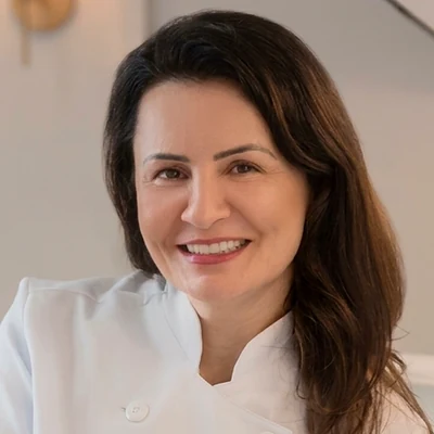 Dra. Daniela T. Girotto Briske, Odontologia Integrada na Clivie em Santo Ângelo